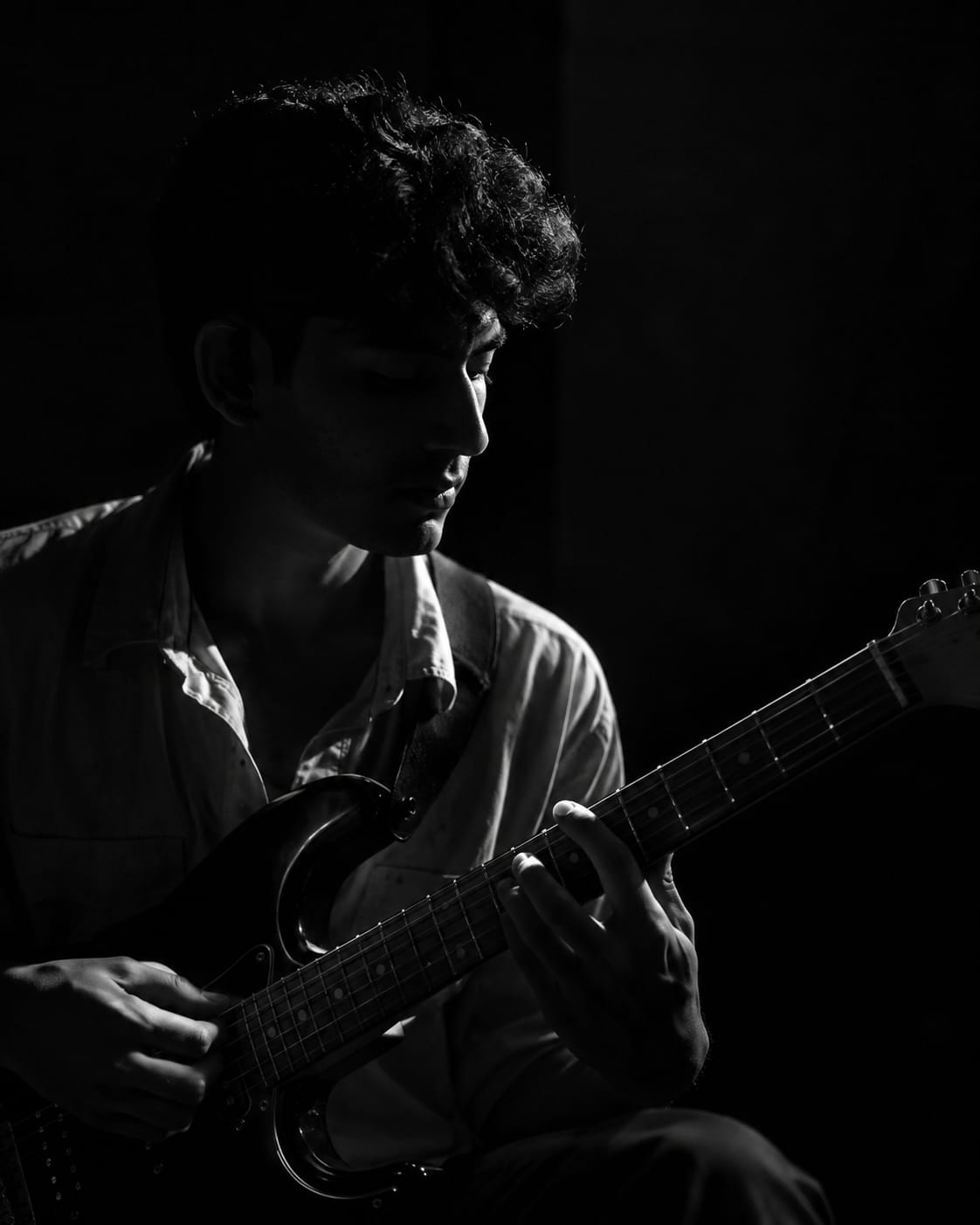 StrumVibes guitar instructor